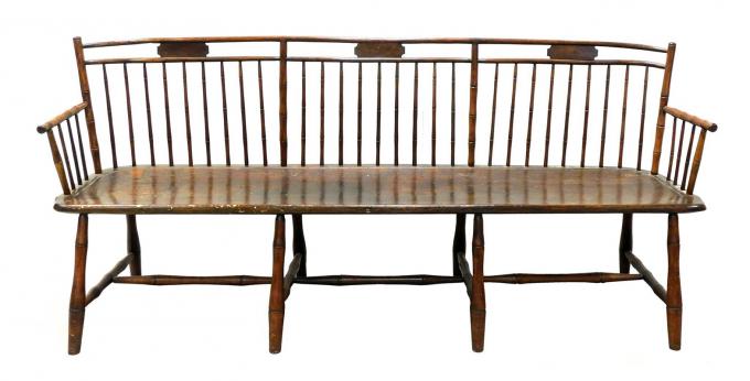 Windsor Settee