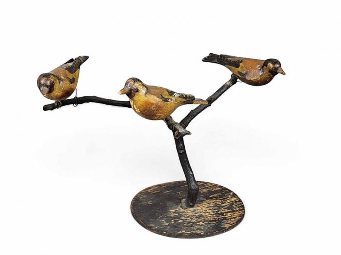 Three-Branch Bird Tree