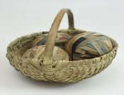 Splint Basket w/Fabric Balls