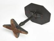Early Cross-Base Candlestand